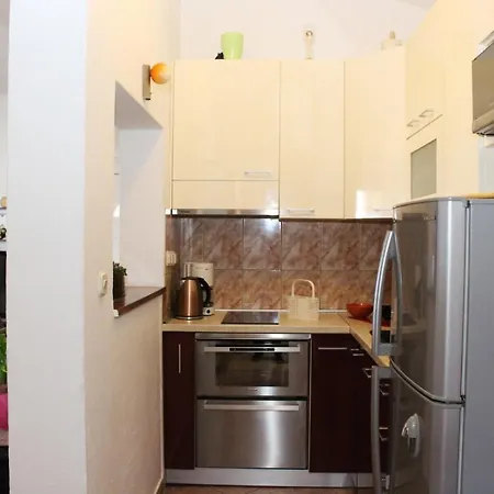 Apartment In Vodice With Sea View, Balcony, Air Conditioning, Wifi 5021-4 * Vodice