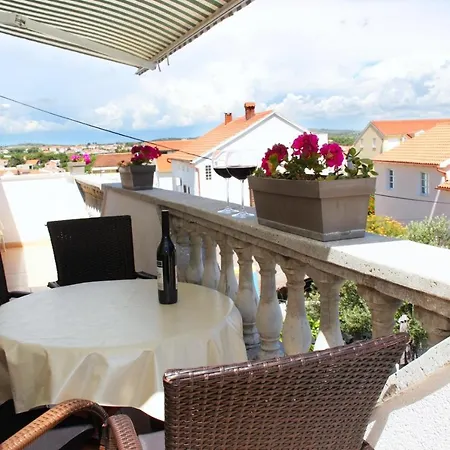 Apartment In Vodice With Sea View, Balcony, Air Conditioning, Wifi 5021-4 Appartement